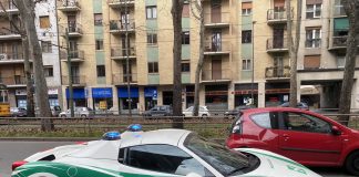 Ai ghisa di Milano una Ferrari sequestrata alla criminalità organizzata