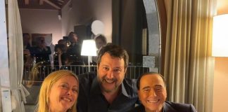 Karaoke Salvini-Meloni, è polemica: “Festa sì e omaggio a morti Cutro no, vergogna”