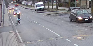 Abbandona 5 sacchi di indifferenziata davanti al centro raccolta, 500 euro di multa