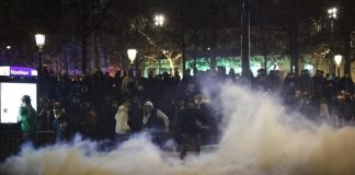 Riforma pensioni Francia, ancora proteste e scontri