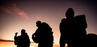 Migranti, lettera Ue ai 27 Stati. Meloni sente Scholz