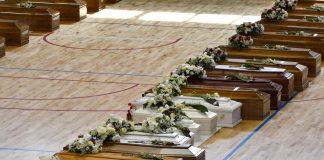 Naufragio migranti Crotone, oggi Mattarella alla camera ardente