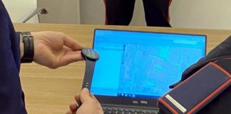 Napoli, perseguitava ex incinta: arrestato grazie a smartwatch antiviolenza