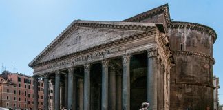 Roma, per entrare al Pantheon si pagherà un biglietto
