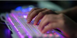 Russia, tv e radio annunciano “attacco nucleare” ma erano hacker