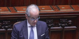 Naufragio migranti, Piantedosi: “Frontex non ha segnalato il pericolo”