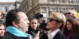 Botta e risposta Ricca-Pascale: che cosa si sono detti