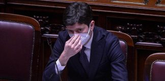 Inchiesta covid, chat agli atti: “Sta succedendo di tutto, qui è la guerra mondiale”