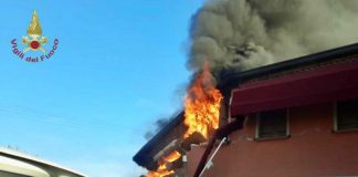 Padova, esplosione e incendio in casa: morta una donna