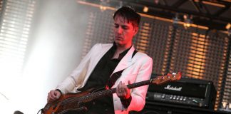Morto a 56 anni Steve Mackey, bassista dei Pulp