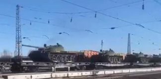 Ucraina, la Russia usa tank di 70 anni fa – Video