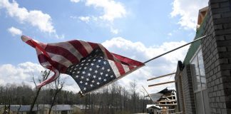 Tornado in Mississippi e Alabama, almeno 26 morti