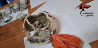 Operazione Alcatraz, ecco il pallone per fare entrare i cellulari in carcere