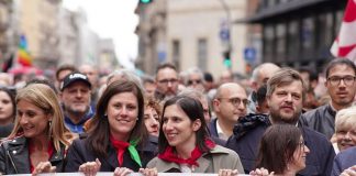 25 aprile, corteo a Milano. Anpi: “Siamo in 80mila”
