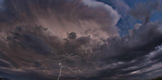 Maltempo, oggi allerta meteo gialla in 10 regioni