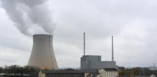 Germania, stop alle ultime tre centrali nucleari