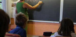Scuola, piano straordinario per assunzioni docenti: le novità