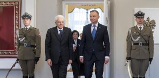 Migranti, Mattarella: “Ue superi regole che sono ormai preistoria”