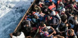 Migranti, Sea Watch: “Peschereccio con 400 persone a bordo”