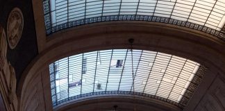 Violentata in ascensore stazione Centrale Milano, un fermo