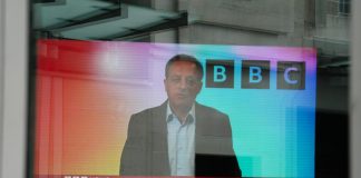 Bbc, Richard Sharp si dimette da presidente