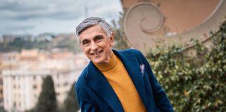 Salemme porta in tv ‘Napoletano? E famme ‘na pizza’