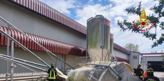 Forlì, silos crolla su un’auto: tre morti di cui due minori