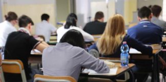 Maturità 2023, per ‘toto-tema’ studenti scommettono su D’Annunzio e Pirandello