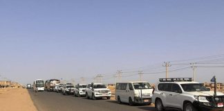 Sudan, calma tesa a Khartoum: corsa contro il tempo per evacuare stranieri