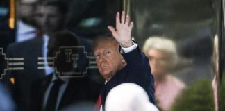 Il messaggio di Trump: “Oggi mi arrestano, giorno tragico”