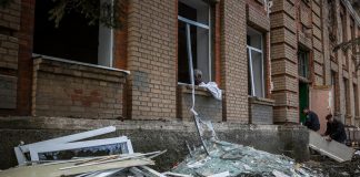 Ucraina, Russia bombarda centro di Kupyansk: un morto e 10 feriti