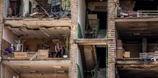 Ucraina, Zelensky: “Bombardata Zaporizhzhia, Russia sempre più isolata”