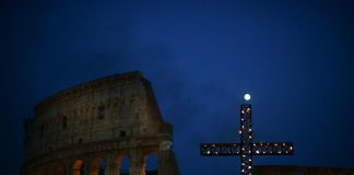 Via Crucis, amb. ucraino critica i testi: “I russi sono venuti in Ucraina a uccidere”