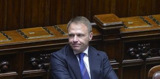 Rai, Lollobrigida “Nessuno sta costringendo Fuortes ad andarsene”