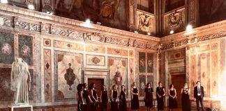 Attesa a Suzzara per il concerto del coro femminile da camera diretto da Roberto Braglia Orlandini