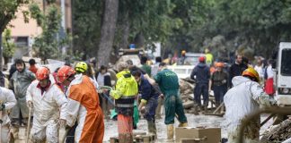 Alluvione, salgono a 15 le vittime: oggi lutto nazionale