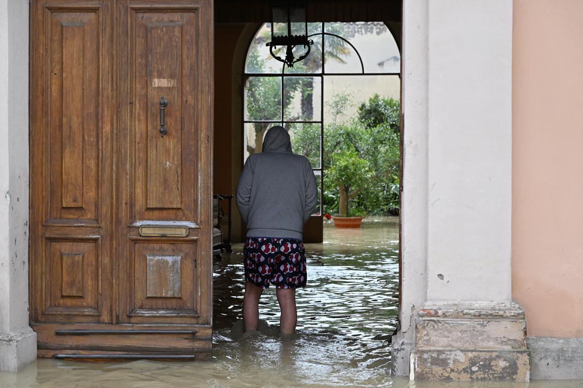 Alluvione Emilia Romagna, Terza Giornata Di Allerta Rossa. I Morti ...