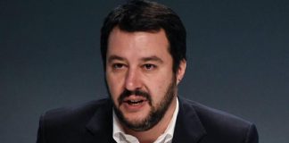 Natalità: Salvini, ‘dobbiamo aiutare tutti a potersi permettere di avere figli’