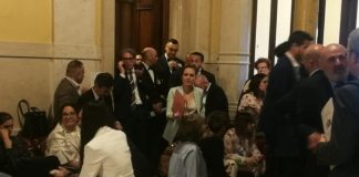 M5S blocca Giunta elezioni, protesta per conteggio voti elezioni 2022