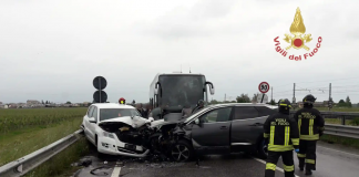 Scontro frontale tra due auto a Peschiera: cinque i feriti, grave una 71enne di Ponti sul Mincio