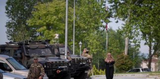 Kosovo, Mosca: “Basta accusare i serbi, scontri provocati da forze Nato”