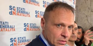 Natalità, Lollobrigida “Esiste un’etnia italiana da tutelare”