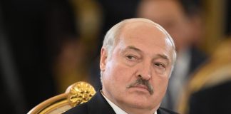 Bielorussia, Lukashenko: “Iniziato trasferimento armi nucleari dalla Russia”