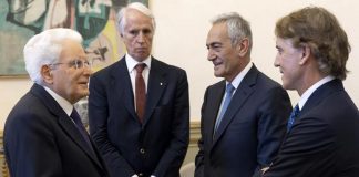 Mattarella e la battuta sul calcio: “Simulazioni come Covid, un virus”