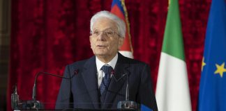 Mattarella: “Colpire malcostume magistratura con azione di vigilanza”