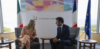 G7, incontro Meloni-Macron a Hiroshima