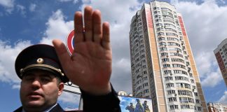 Attacco droni su Mosca, Russia: “Risposta dura a Kiev”