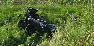 Violento scontro tra un’auto e una moto a Buscoldo: muore centauro 48enne del posto