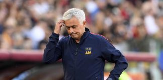 Roma, Mourinho: “Futuro chiaro dopo finale Europa League. Dybala non ci sarà”