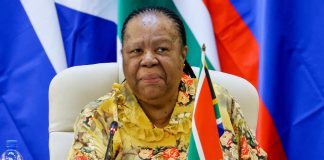 Ucraina, Sudafrica convoca ambasciatore Usa dopo accuse di invio armi a Russia